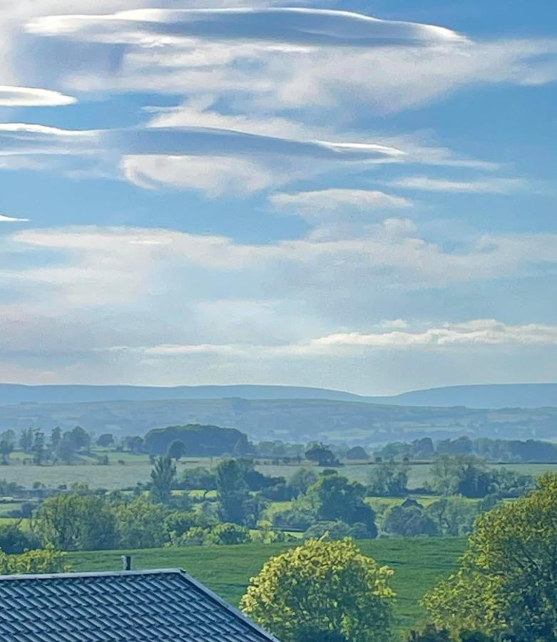 Ribble Valley Lodge Retreat Gisburn Exteriér fotografie
